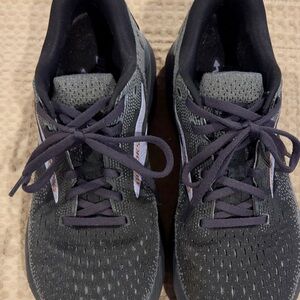 Women’s Brook’s Ghost 16 Running shoes